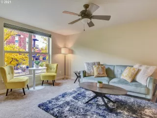 Photo #2: 21187359 Listing