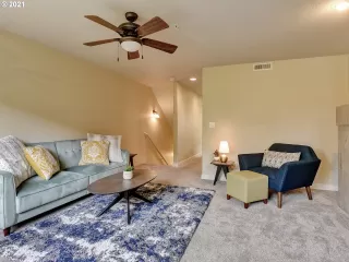 Photo #3: 21187359 Listing