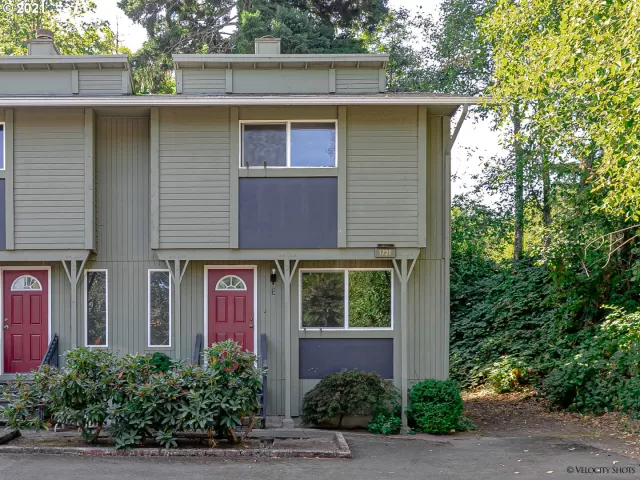 MLS: 21187763 Condo For Sale