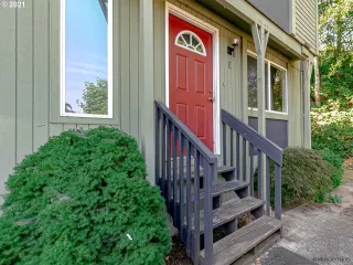 Photo #2: 21187763 Listing