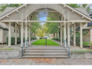 Photo #1: 21187880 Listing
