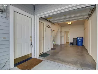 Photo #2: 21188300 Listing