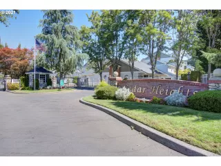 Photo #5: 21188300 Listing