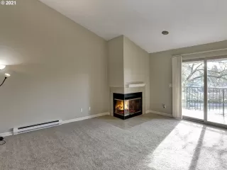 Photo #4: 21188883 Listing 