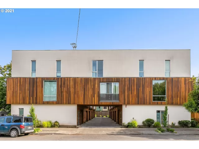 MLS: 21191168 Condo For Sale