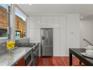 Photo #5: 21191168 Listing 