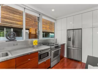 Photo #6: 21191168 Listing 