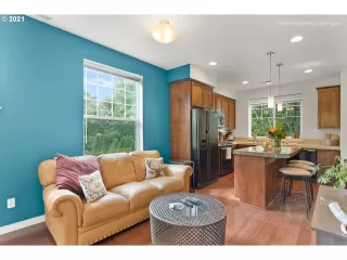 Photo #3: 21191195 Listing