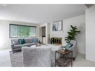 Photo #4: 21193214 Listing