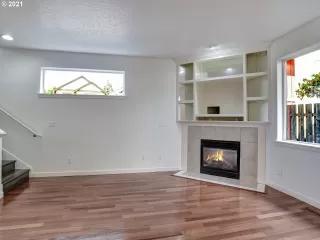 Photo #6: 21193671 Listing