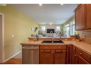 Photo #3: 21194390 Listing 