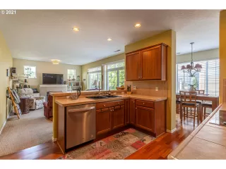 Photo #4: 21194390 Listing 