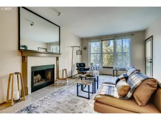 Photo #4: 21194408 Listing 