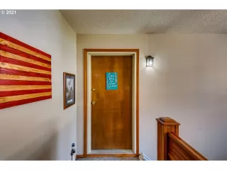 Photo #3: 21194675 Listing