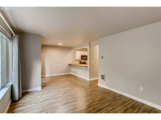 Photo #2: 21195020 Listing