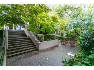 Photo #3: 21195566 Listing