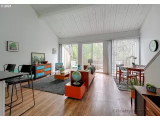 Photo #1: 21197838 Listing 