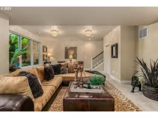 Photo #1: 21201300 Listing