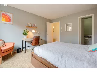 Photo #1: 21202056 Listing