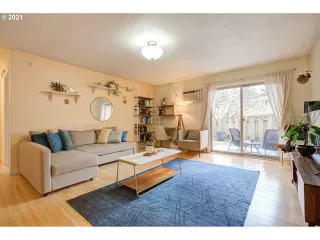 Photo #2: 21202056 Listing