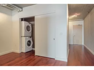 Photo #1: 21203203 Listing