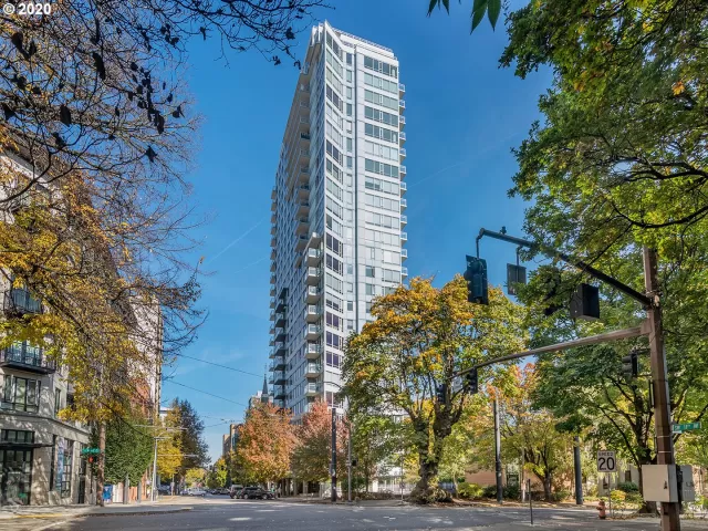 MLS: 21203297 Condo For Sale