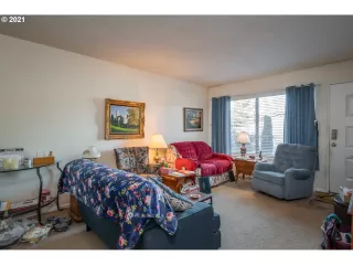 Photo #3: 21203808 Listing 