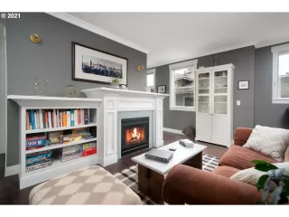 Photo #1: 21204523 Listing