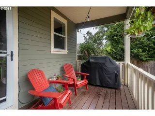 Photo #6: 21204523 Listing