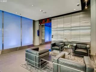 Photo #2: 21205218 Listing 