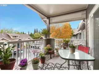 Photo #4: 21205534 Listing