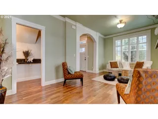 Photo #5: 21205562 Listing 