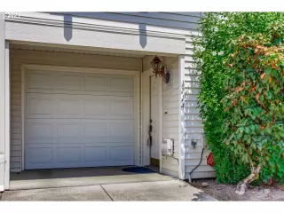 Photo #1: 21206261 Listing