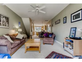 Photo #3: 21206261 Listing