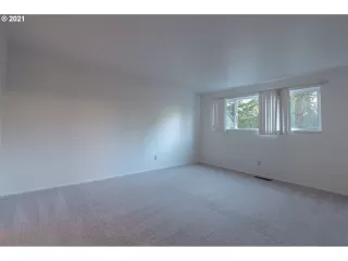 Photo #1: 21206809 Listing