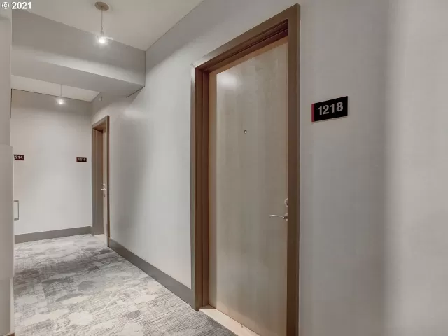 MLS: 21206964 Condo For Sale