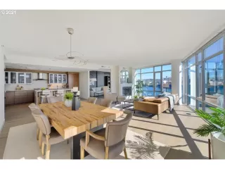 Photo #3: 21208170 Listing 