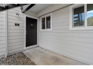 Photo #1: 21208793 Listing