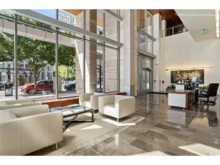 Photo #3: 21208917 Listing