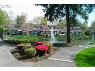 Photo #2: 21209632 Listing