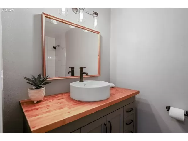 MLS: 21209780 Condo For Sale