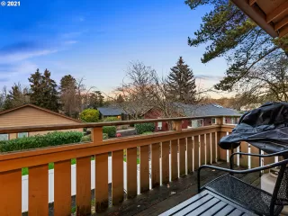 Photo #4: 21210056 Listing