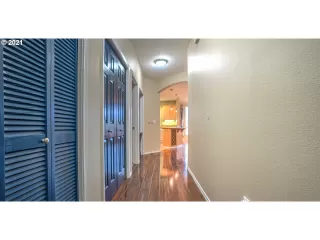 Photo #2: 21210839 Listing 