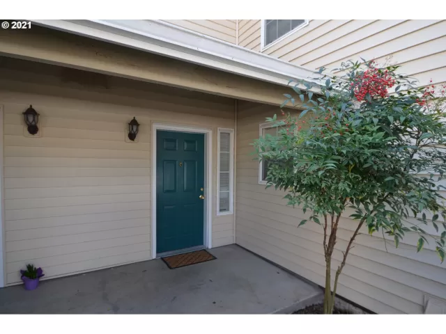 MLS: 21211519 Condo For Sale