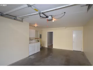 Photo #1: 21211519 Listing