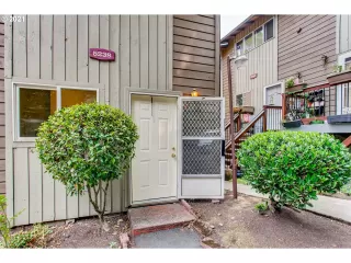 Photo #2: 21211627 Listing