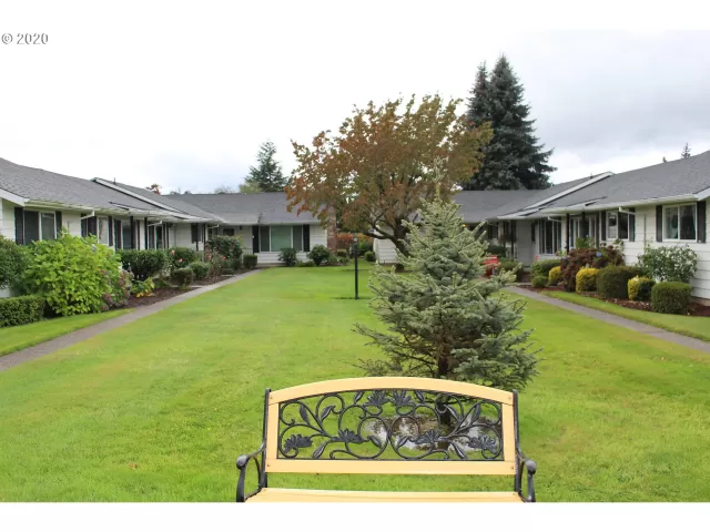 MLS: 21212521 Condo For Sale