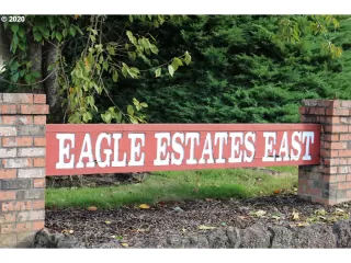 Photo #1: 21212521 Listing