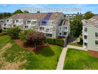 Photo #3: 21213633 Listing