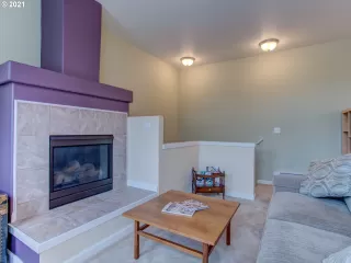 Photo #3: 21214179 Listing 
